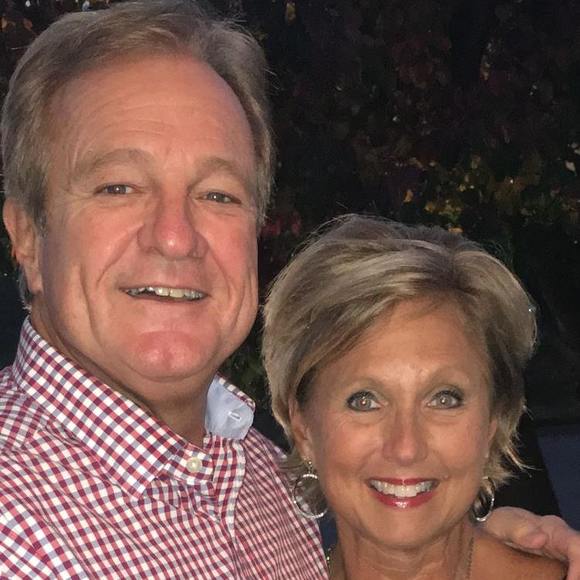 Meet your Posher, Lori - Picture 1 of 1